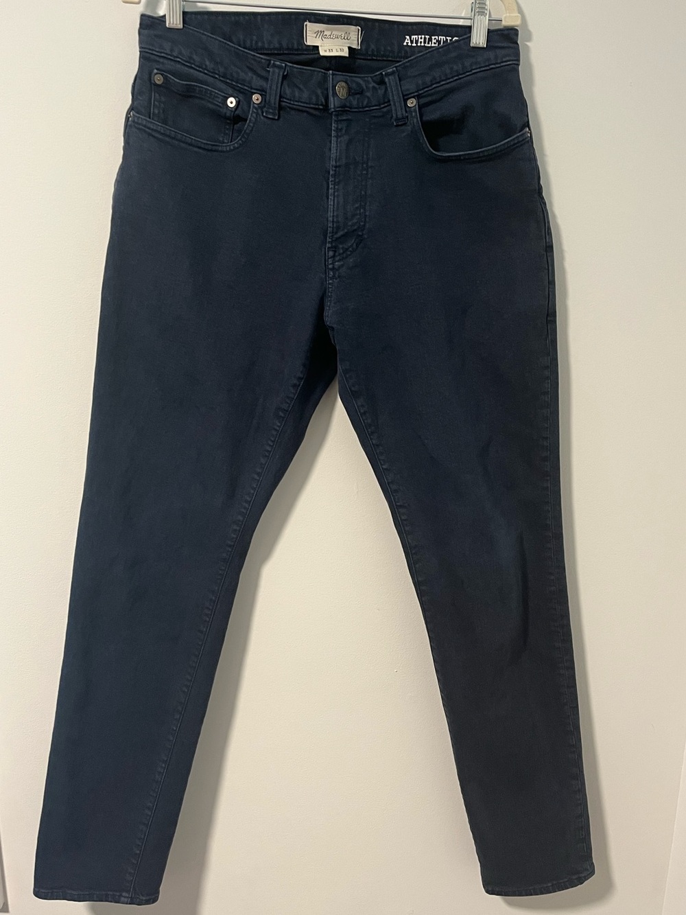 Madewell Men’s Athletic Slim Dark Navy Blue Jean Size Waist 33 Length 32